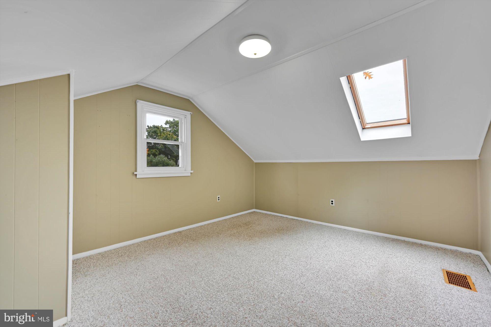 1712 Ridgeview Avenue Lancaster, PA 17603 - Photo 13 of 27 Gallery Image 13