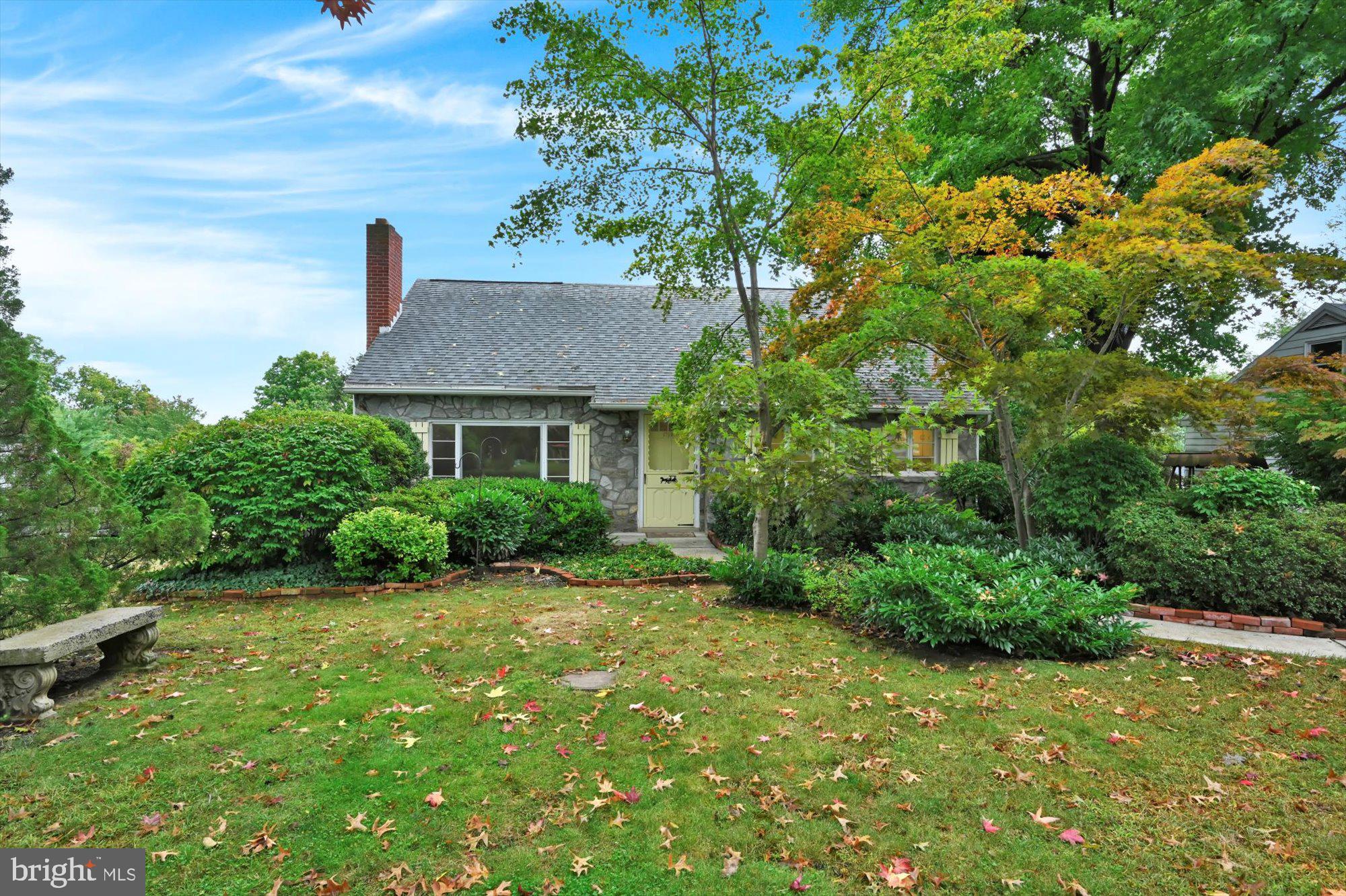 1712 Ridgeview Avenue Lancaster, PA 17603 - Photo 2 of 27 Gallery Image 2