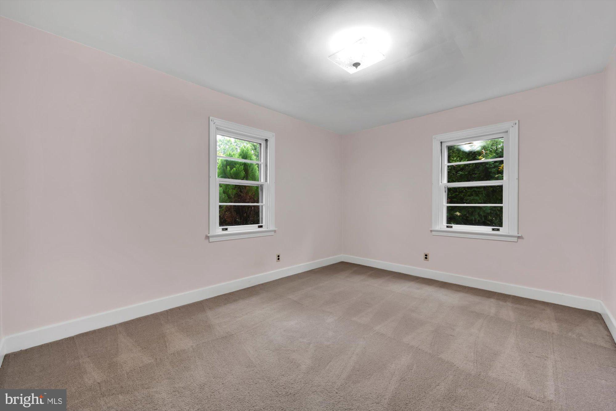 1712 Ridgeview Avenue Lancaster, PA 17603 - Photo 9 of 27 Gallery Image 9