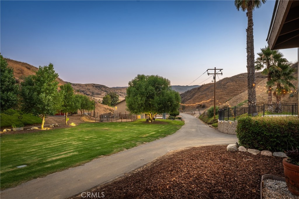 30300 Live Oak Canyon Road Redlands, CA 92373 - Photo 11 of 67