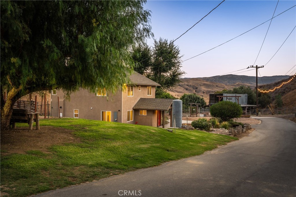 30300 Live Oak Canyon Road Redlands, CA 92373 - Photo 14 of 67 a front view of house with yard and green space