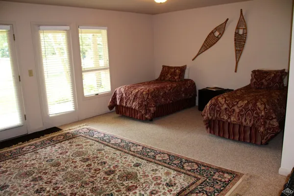 $4,900 | 224 Deer Boulevard, Unit C, Avon, CO 81620