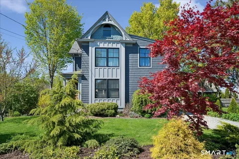 $1,000,000 | 4 Davenport Avenue, Westport, CT 06880