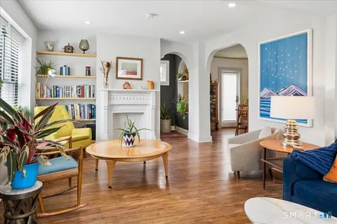 $1,000,000 | 4 Davenport Avenue, Westport, CT 06880