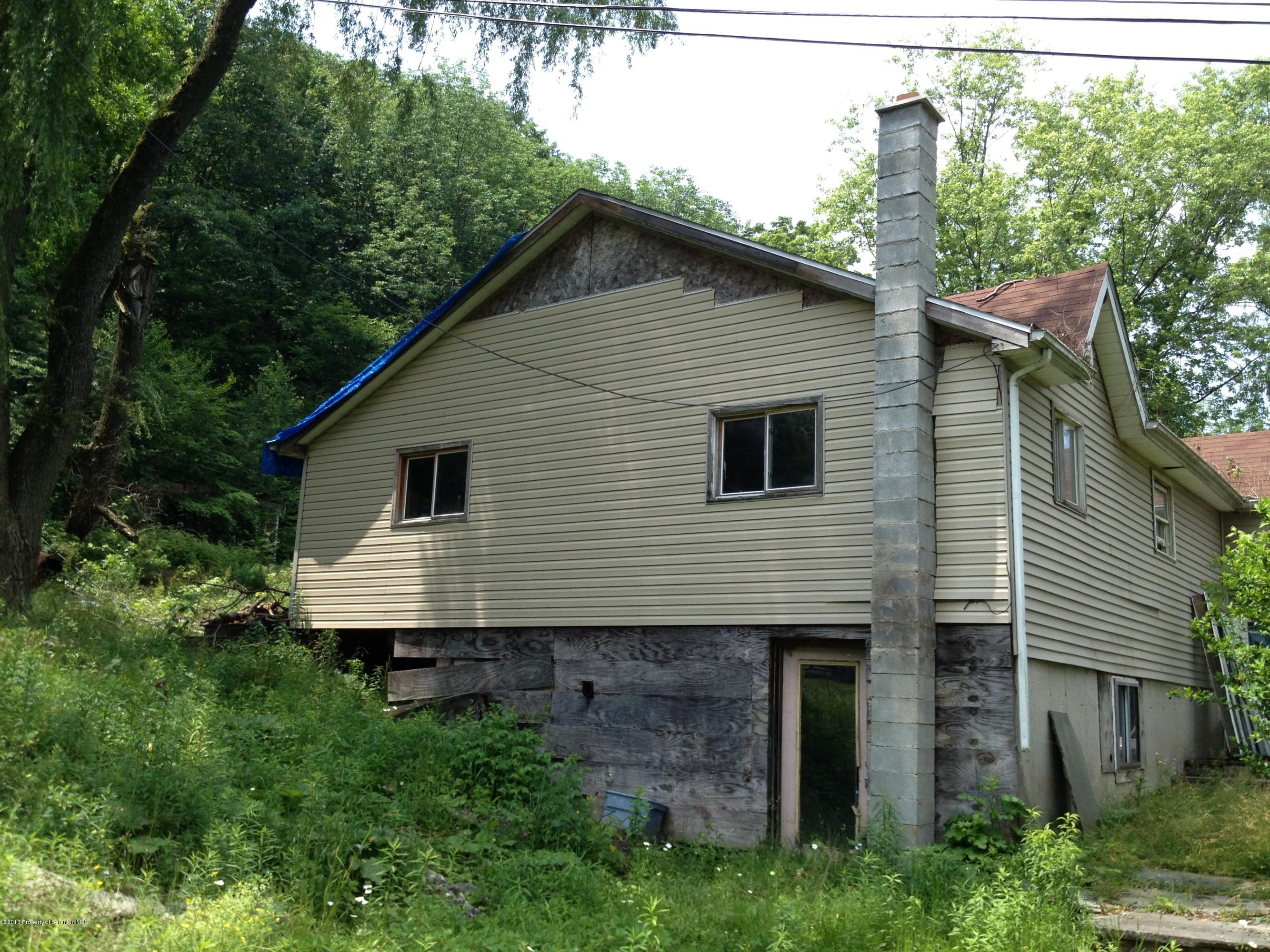 108 West Mountain Road Olyphant, PA 18447 - Photo 2 of 15 Gallery Image 2