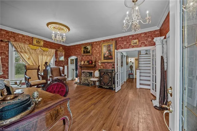 $339,900 | 501 West 2nd Avenue, Lexington, NC 27292