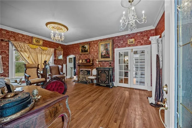 $339,900 | 501 West 2nd Avenue, Lexington, NC 27292