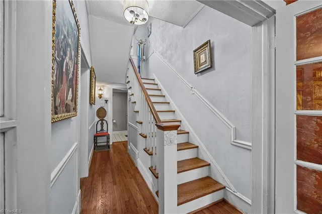 $339,900 | 501 West 2nd Avenue, Lexington, NC 27292