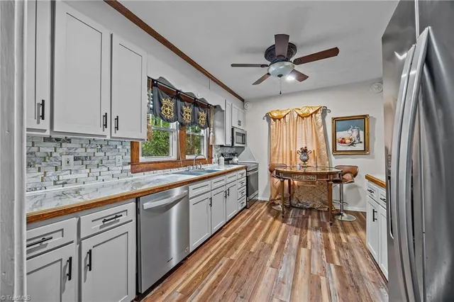 $339,900 | 501 West 2nd Avenue, Lexington, NC 27292