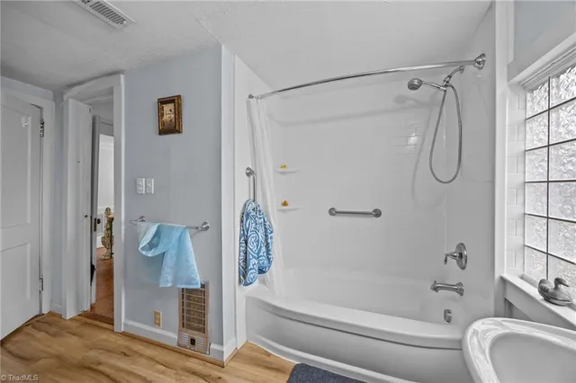 $339,900 | 501 West 2nd Avenue, Lexington, NC 27292