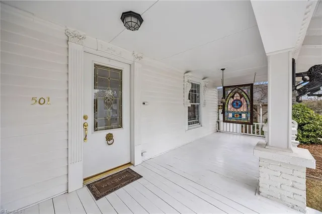 $339,900 | 501 West 2nd Avenue, Lexington, NC 27292