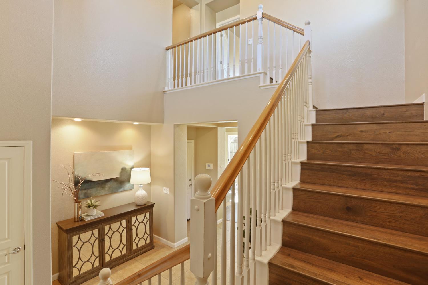 5948 Pebblestone Way Stockton, CA 95219 - Photo 21 of 46 a view of entryway