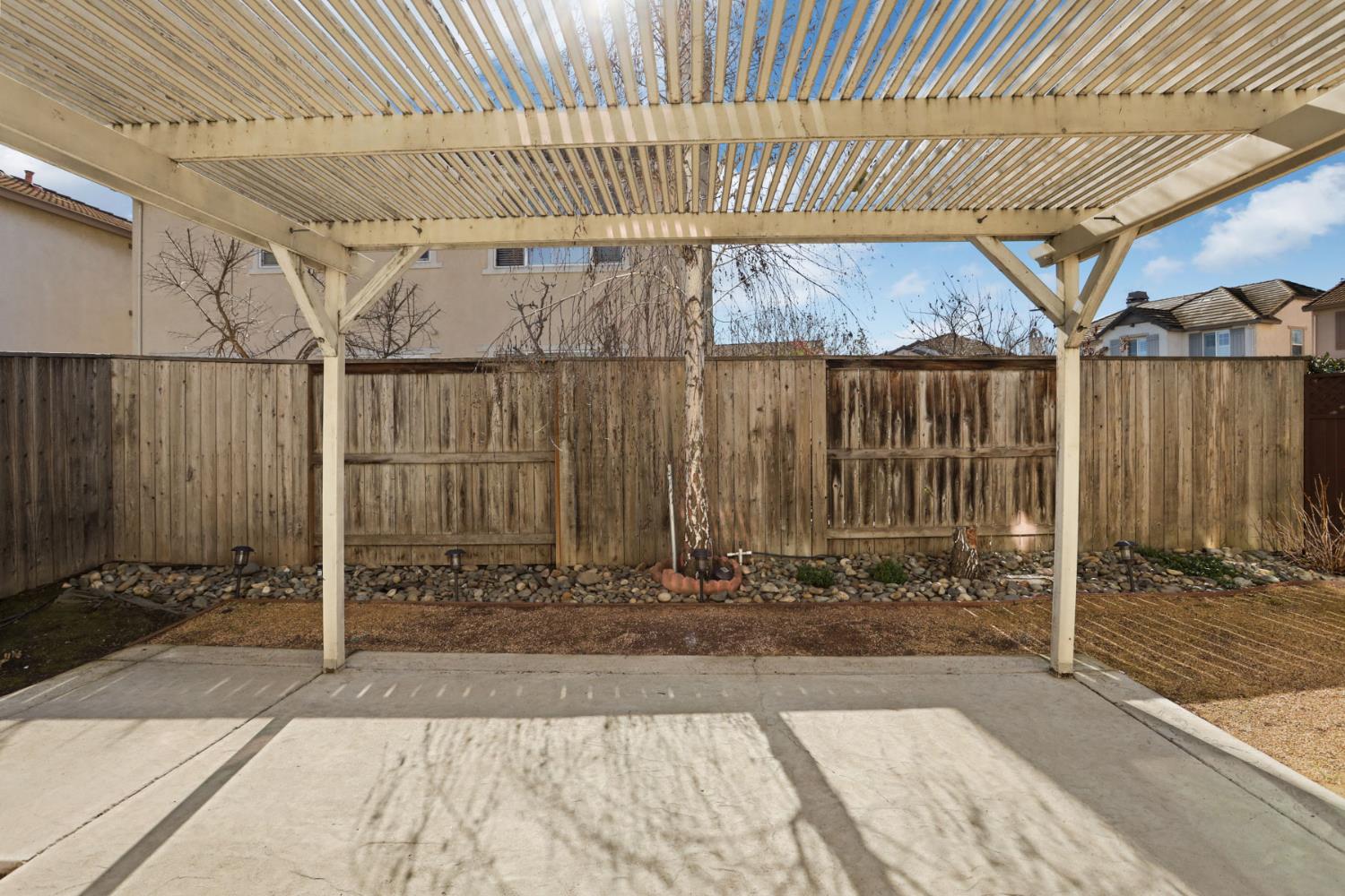 5948 Pebblestone Way Stockton, CA 95219 - Photo 45 of 46 a backyard of a house