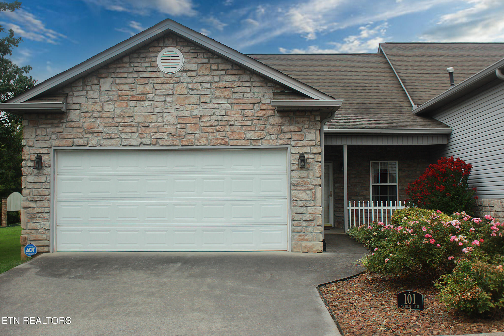 101 Pear Tree Lane Loudon, TN 37774 - Photo 16 of 19 IMG_0288final