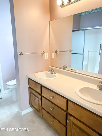 $290,000 | 101 Pear Tree Lane, Loudon, TN 37774