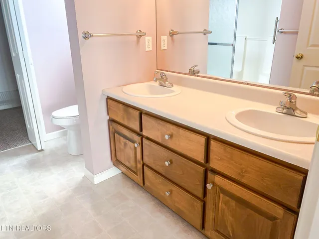 $290,000 | 101 Pear Tree Lane, Loudon, TN 37774