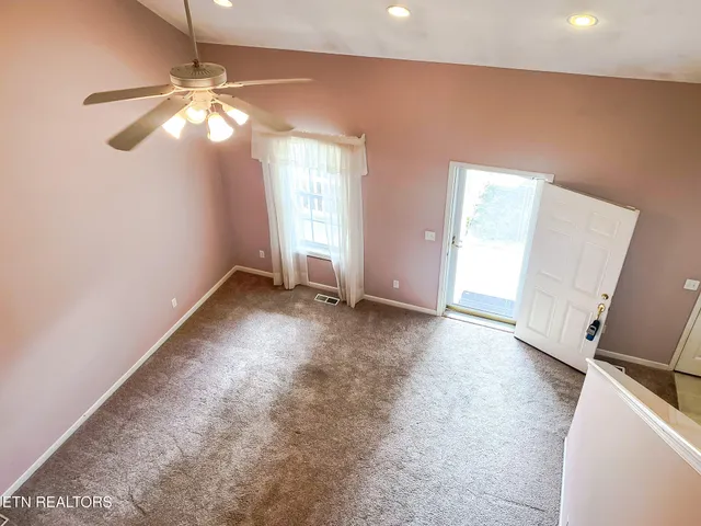 $290,000 | 101 Pear Tree Lane, Loudon, TN 37774