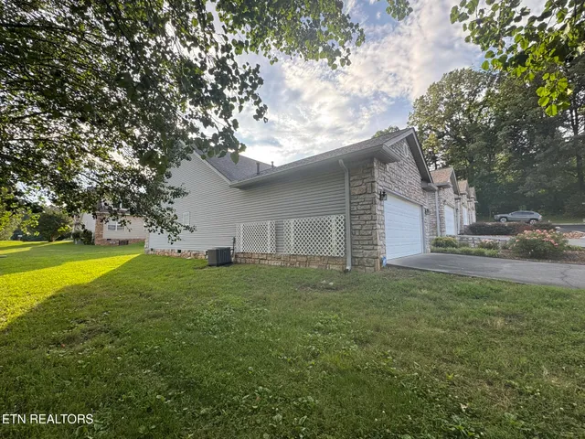 $290,000 | 101 Pear Tree Lane, Loudon, TN 37774