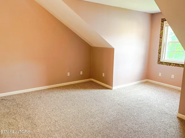 $290,000 | 101 Pear Tree Lane, Loudon, TN 37774