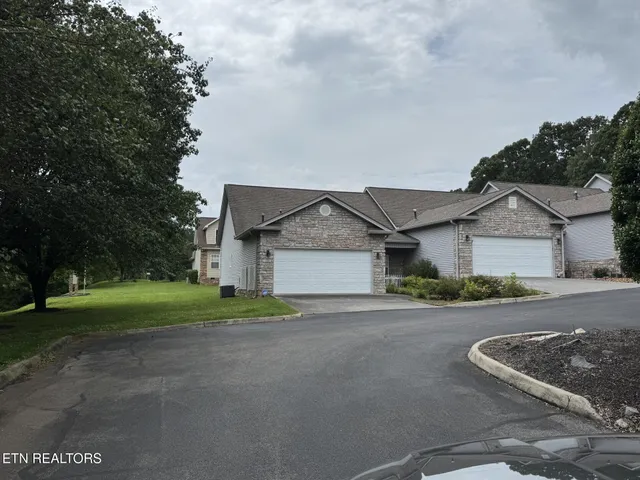 $290,000 | 101 Pear Tree Lane, Loudon, TN 37774