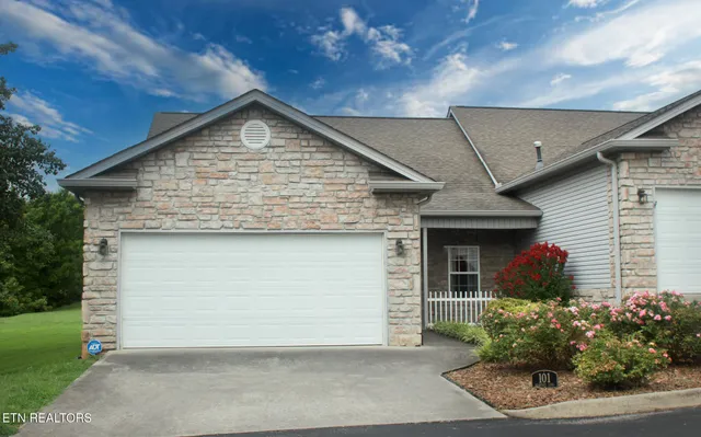 $290,000 | 101 Pear Tree Lane, Loudon, TN 37774