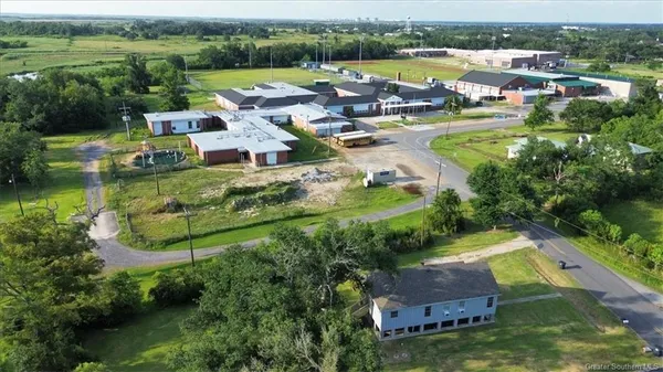 $129,000 | 1410 School Street, Hackberry, LA 70645