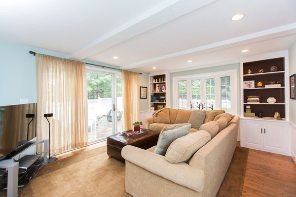 43 Fox Hill Road Wellesley, MA 02481 - Photo 9 of 16