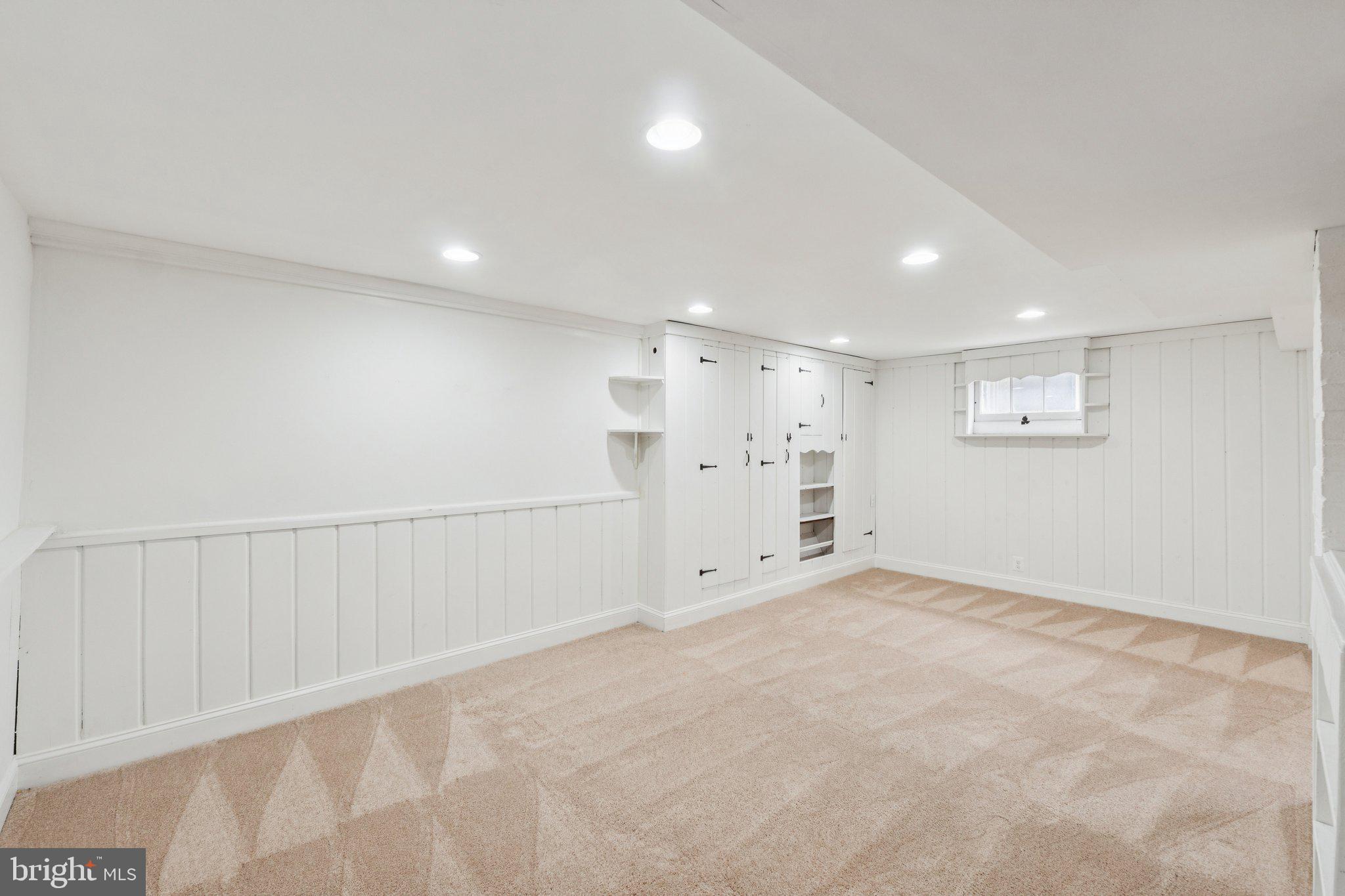 9118 Bradford Road Silver Spring, MD 20901 - Photo 15 of 24