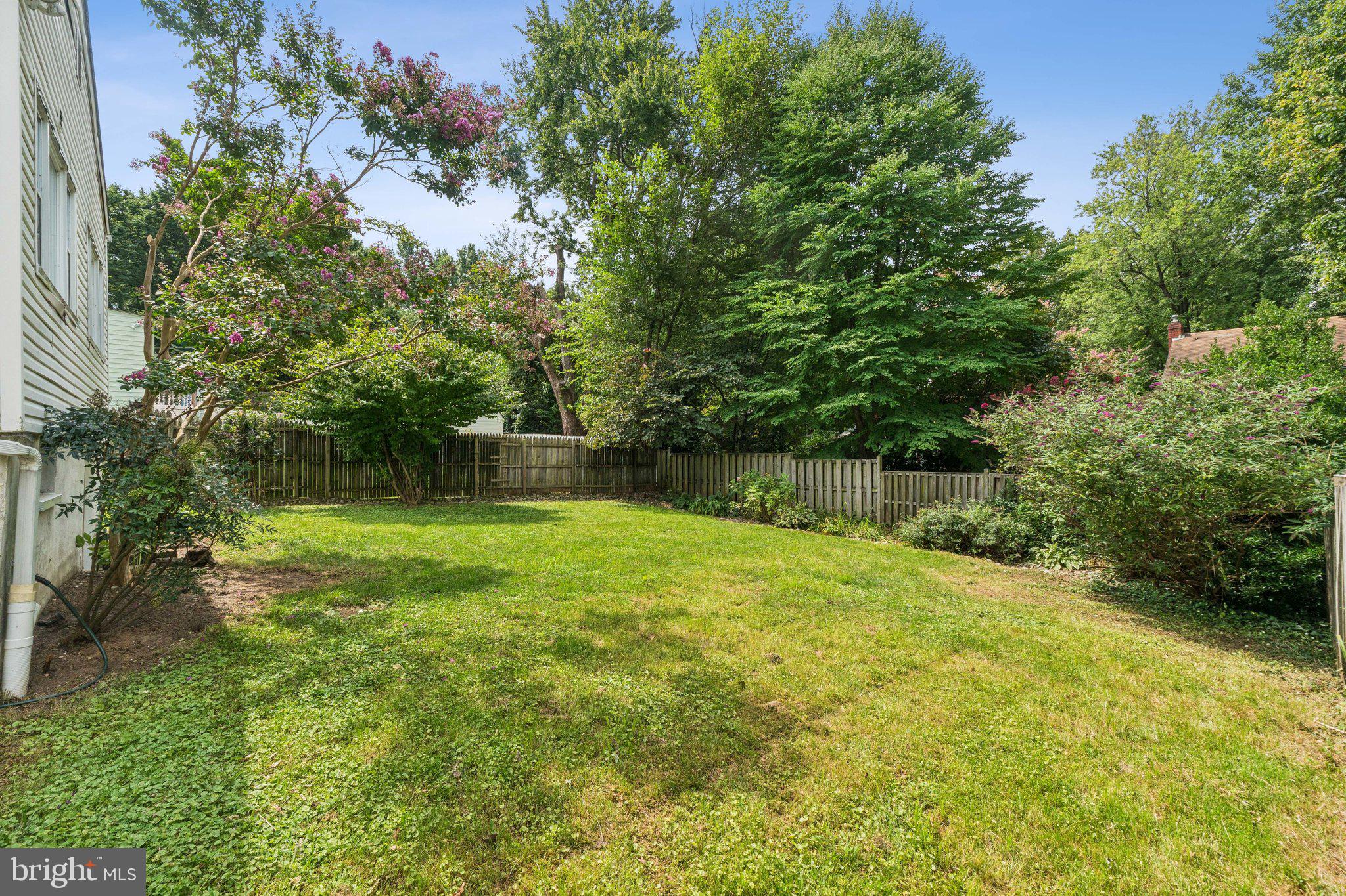 9118 Bradford Road Silver Spring, MD 20901 - Photo 19 of 24