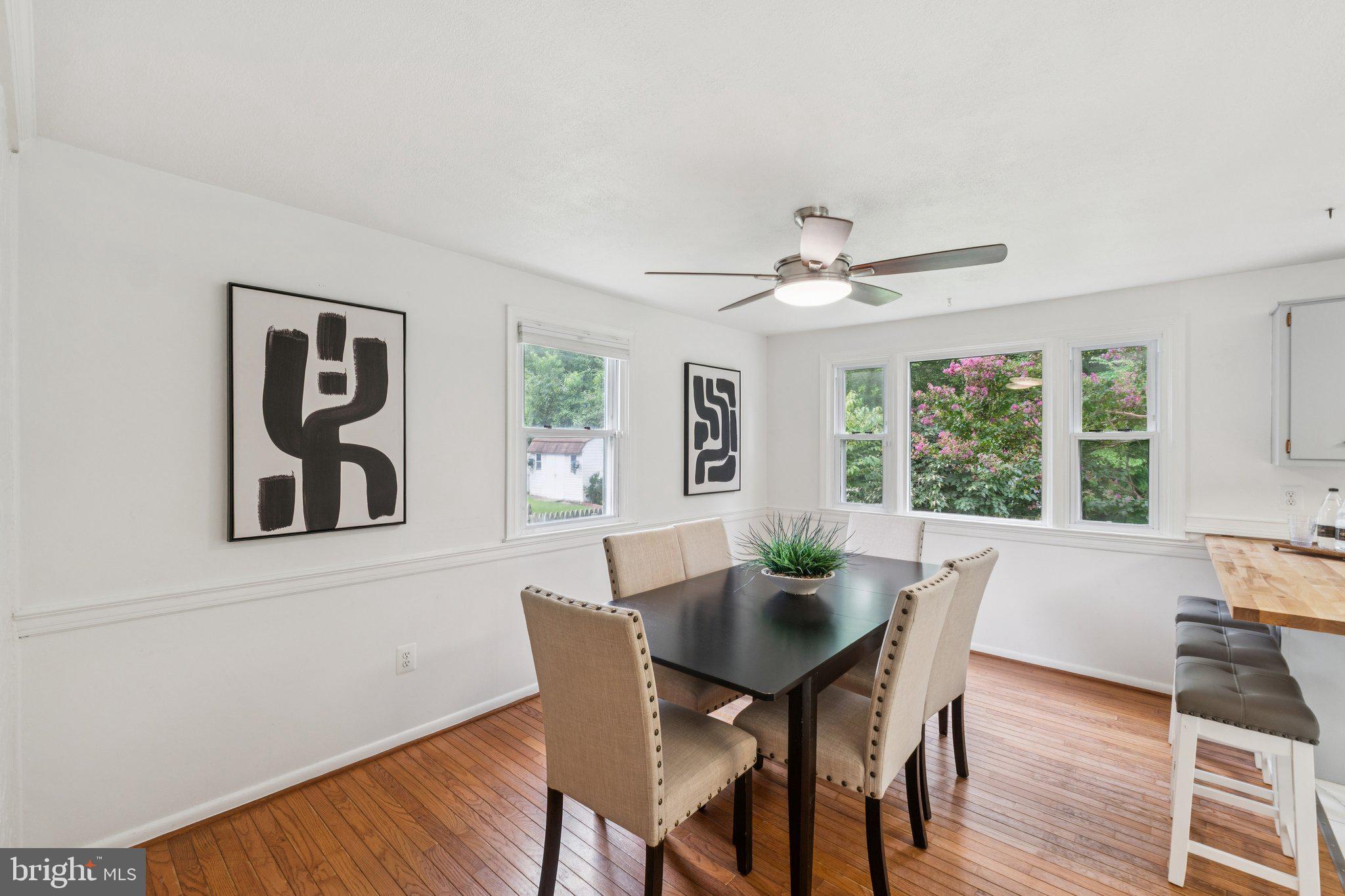 9118 Bradford Road Silver Spring, MD 20901 - Photo 4 of 24