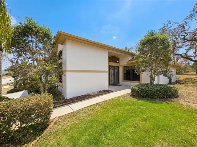 $290,000 | 14345 Pimberton Drive, Hudson, FL 34667