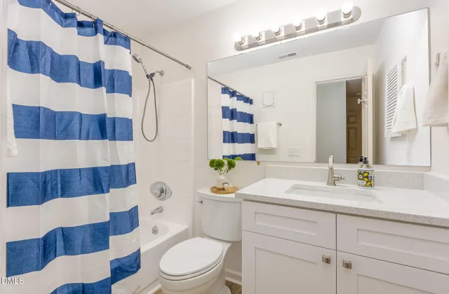 $249,900 | 403 Broad Leaf Circle, Raleigh, NC 27613