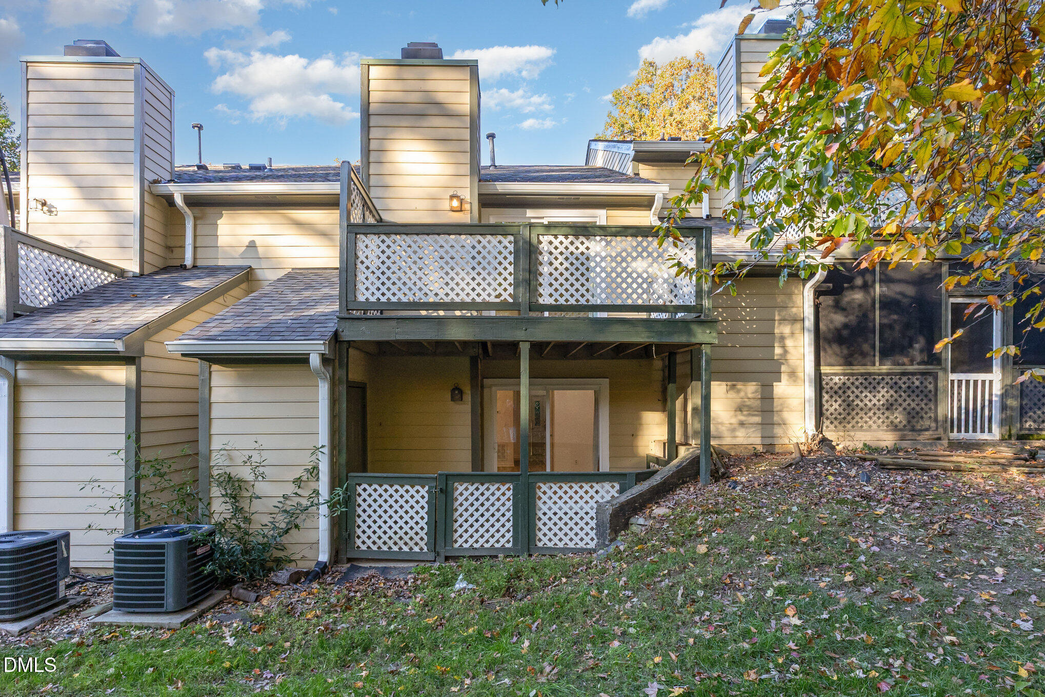 403 Broad Leaf Circle Raleigh, NC 27613 - Photo 17 of 18 017_cj4a2714-edit_962