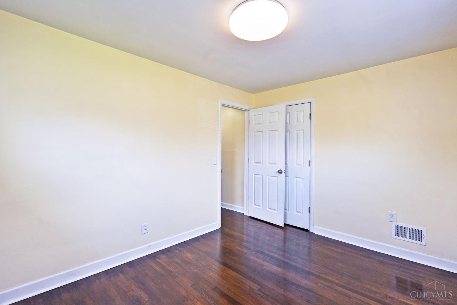 6555 Daly Road Cincinnati, OH 45224 - Photo 24 of 47 Gallery Image 24