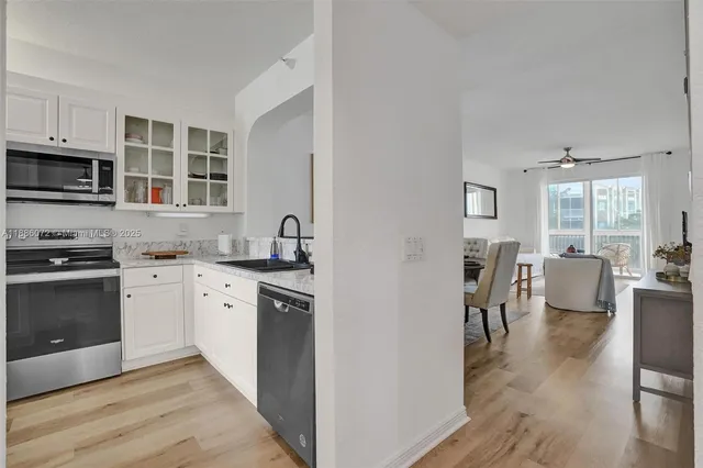 $200,000 | 7635 Southampton Terrace, Unit 307, Tamarac, FL 33321