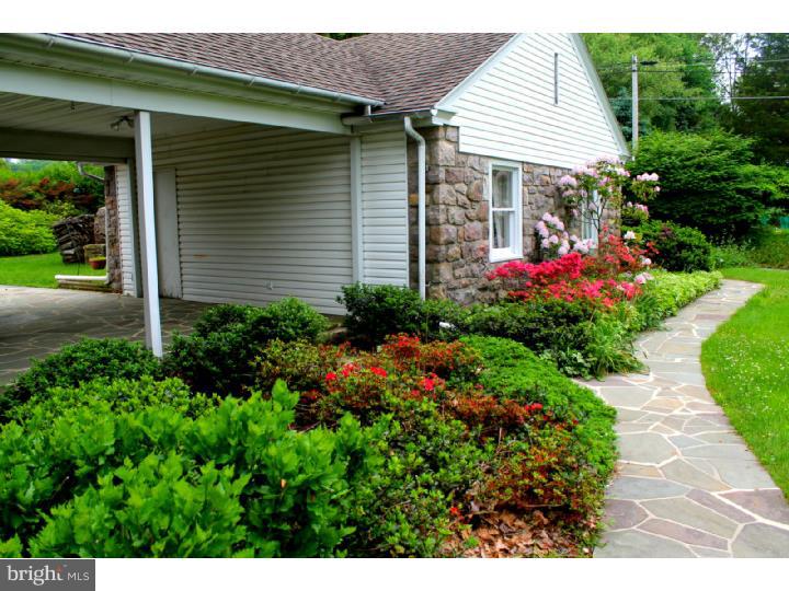654 Mountain Road Boyertown, PA 19512 - Photo 3 of 25 Gallery Image 3