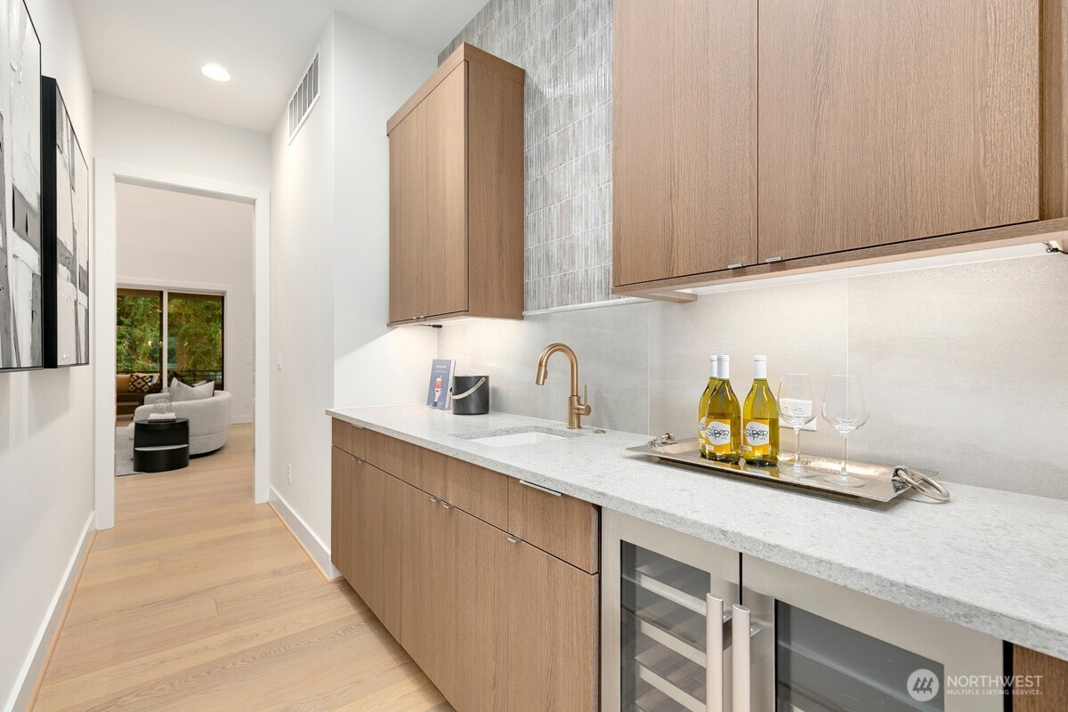 1455 153rd Place Southeast Bellevue, WA 98007 - Photo 14 of 39 a utility room with sink dryer and washer