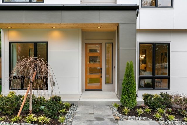 $2,899,000 | 1455 153rd Place Southeast, Bellevue, WA 98007