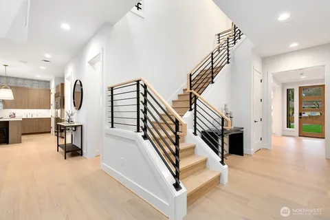 $2,899,000 | 1455 153rd Place Southeast, Bellevue, WA 98007