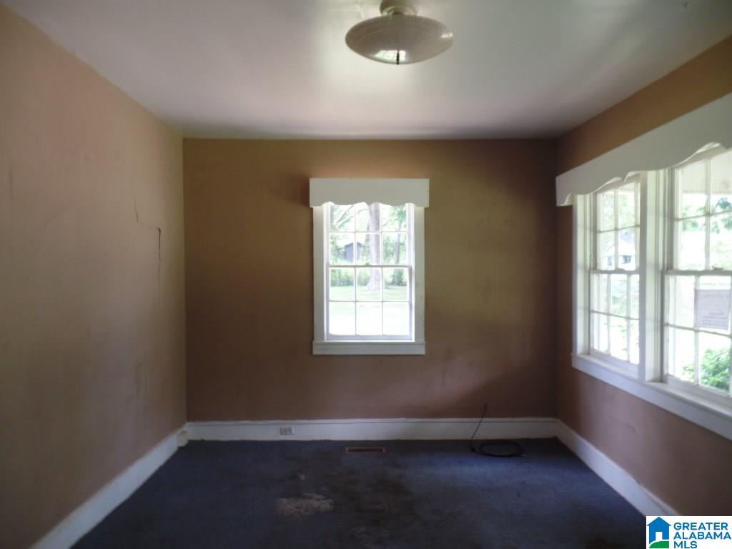 3337 Boise Avenue Southwest Birmingham, AL 35221 - Photo 2 of 10