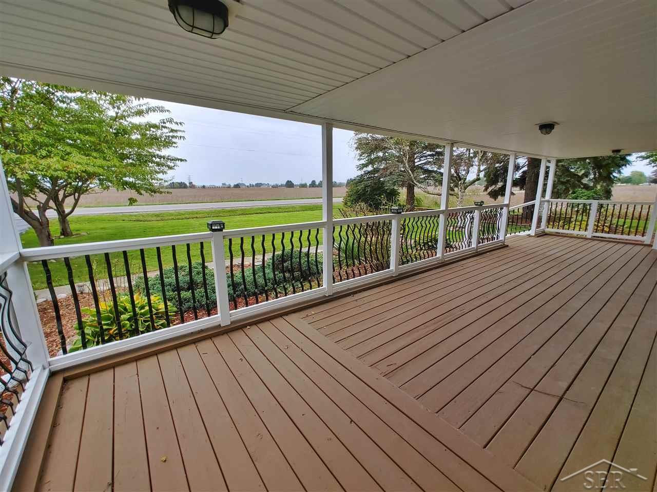 1725 North Hemlock Road Hemlock, MI 48626 - Photo 7 of 55 50057864-7.JPG