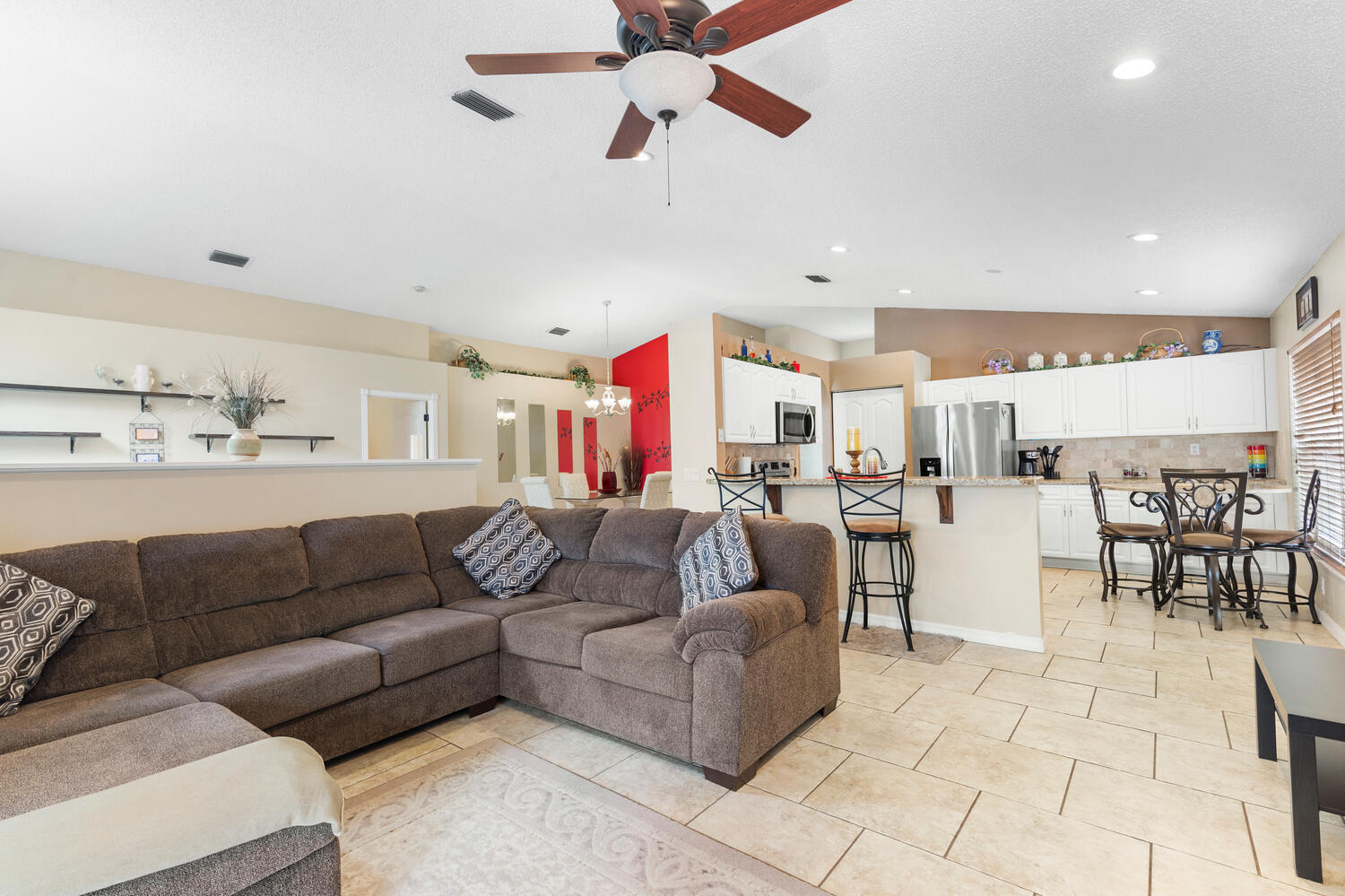 10946 Crescendo Circle Boca Raton, FL 33498 - Photo 12 of 59 10946 Crescendo Cir-large-021-022-DSC737