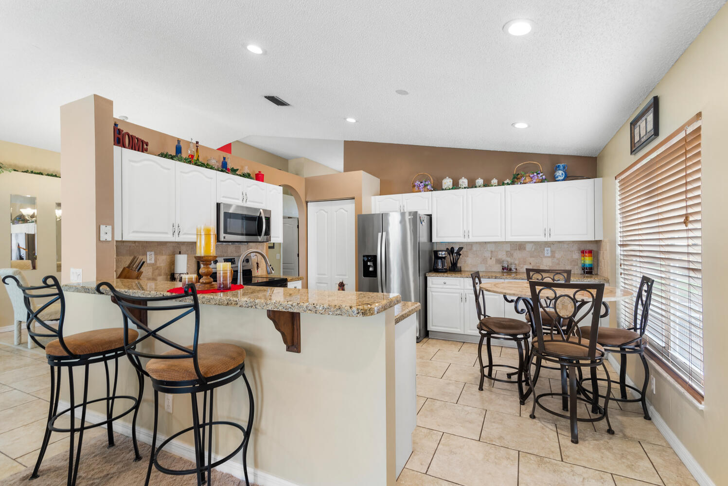 10946 Crescendo Circle Boca Raton, FL 33498 - Photo 15 of 59 10946 Crescendo Cir-large-022-021-DSC738