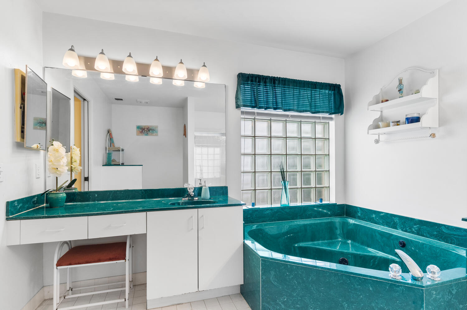 10946 Crescendo Circle Boca Raton, FL 33498 - Photo 24 of 59 10946 Crescendo Cir-large-034-034-DSC744