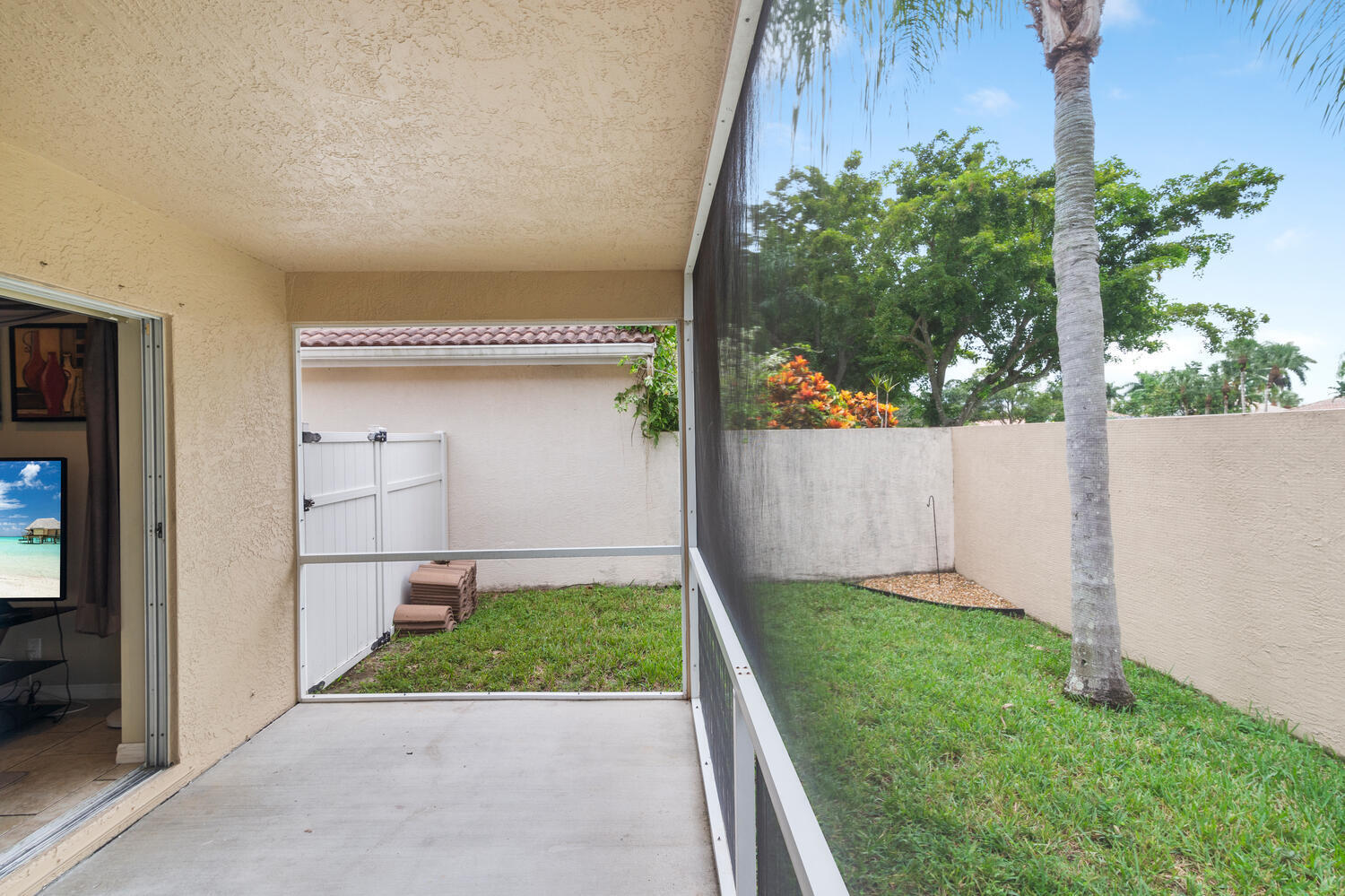 10946 Crescendo Circle Boca Raton, FL 33498 - Photo 33 of 59 10946 Crescendo Cir-large-009-007-DSC732