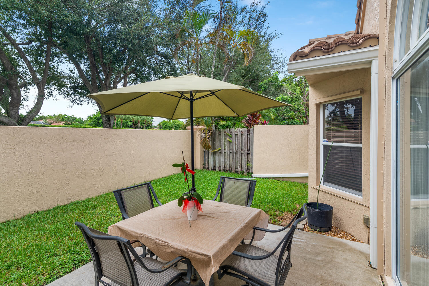 10946 Crescendo Circle Boca Raton, FL 33498 - Photo 37 of 59 10946 Crescendo Cir-large-005-006-DSC729