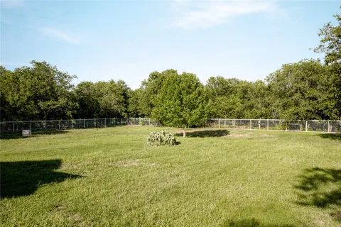$499,000 | 372 Old Lockhart Road, Lockhart, TX 78644