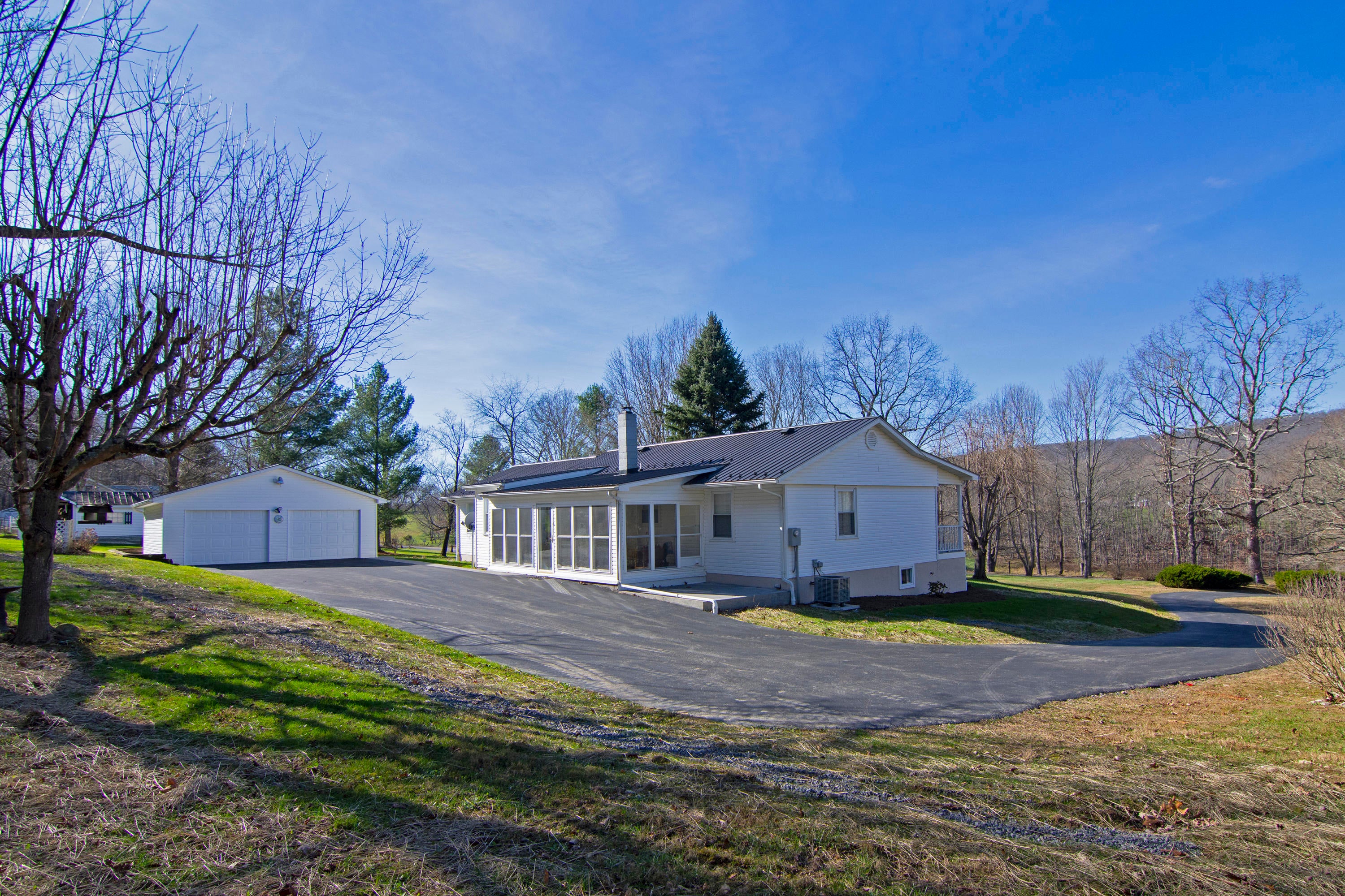 1931 Zenith Road Gap Mills, WV 24941 - Photo 83 of 98 Gallery Image 83
