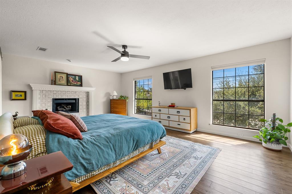 1729 Ryon Lane Round Rock, TX 78681 - Photo 14 of 27 Primary bedroom on the second floor.