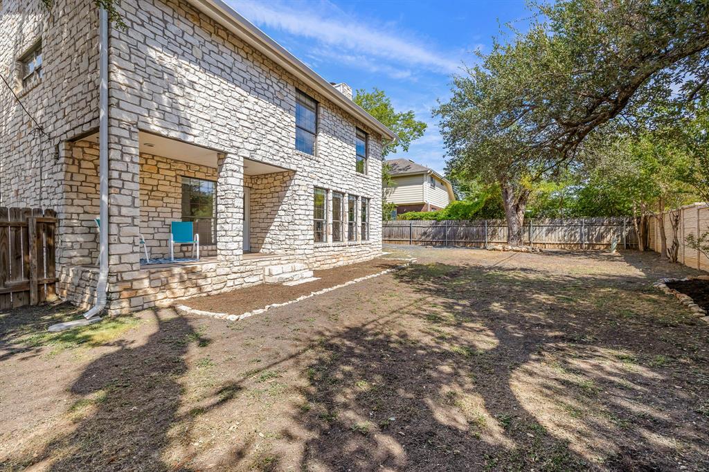 1729 Ryon Lane Round Rock, TX 78681 - Photo 27 of 27 Nice covered patio.